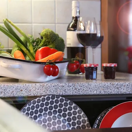 Tauernhuette 木屋 *